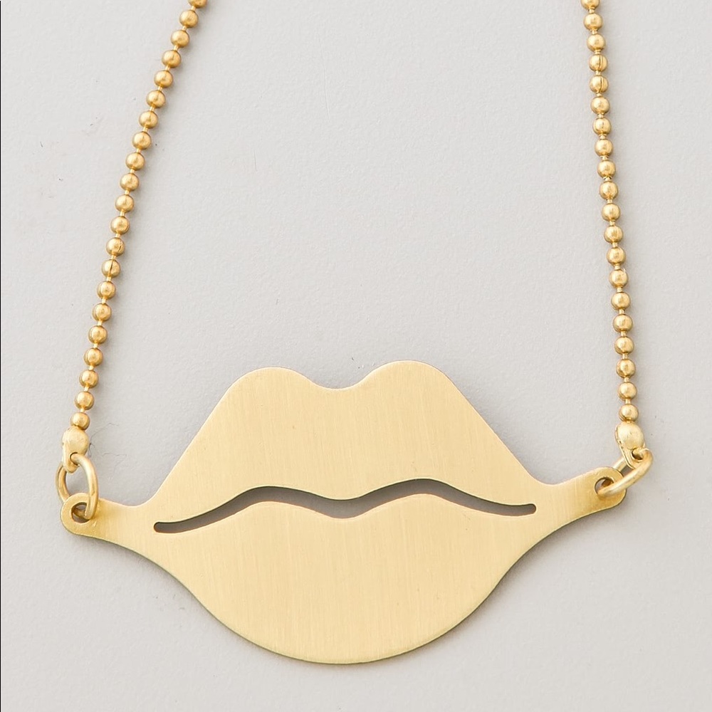 Maison Scotch Lip Necklace